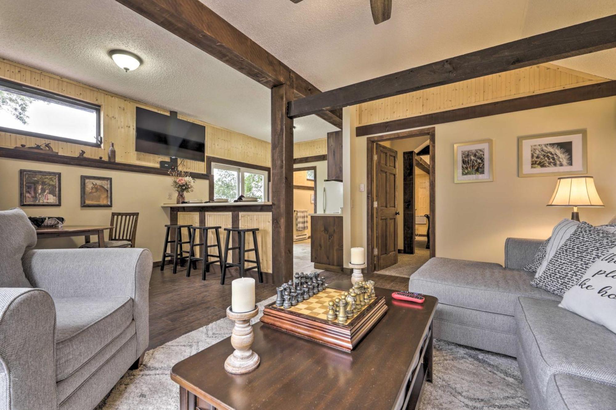 Private With Deck And Spectacular Views! Uncasville