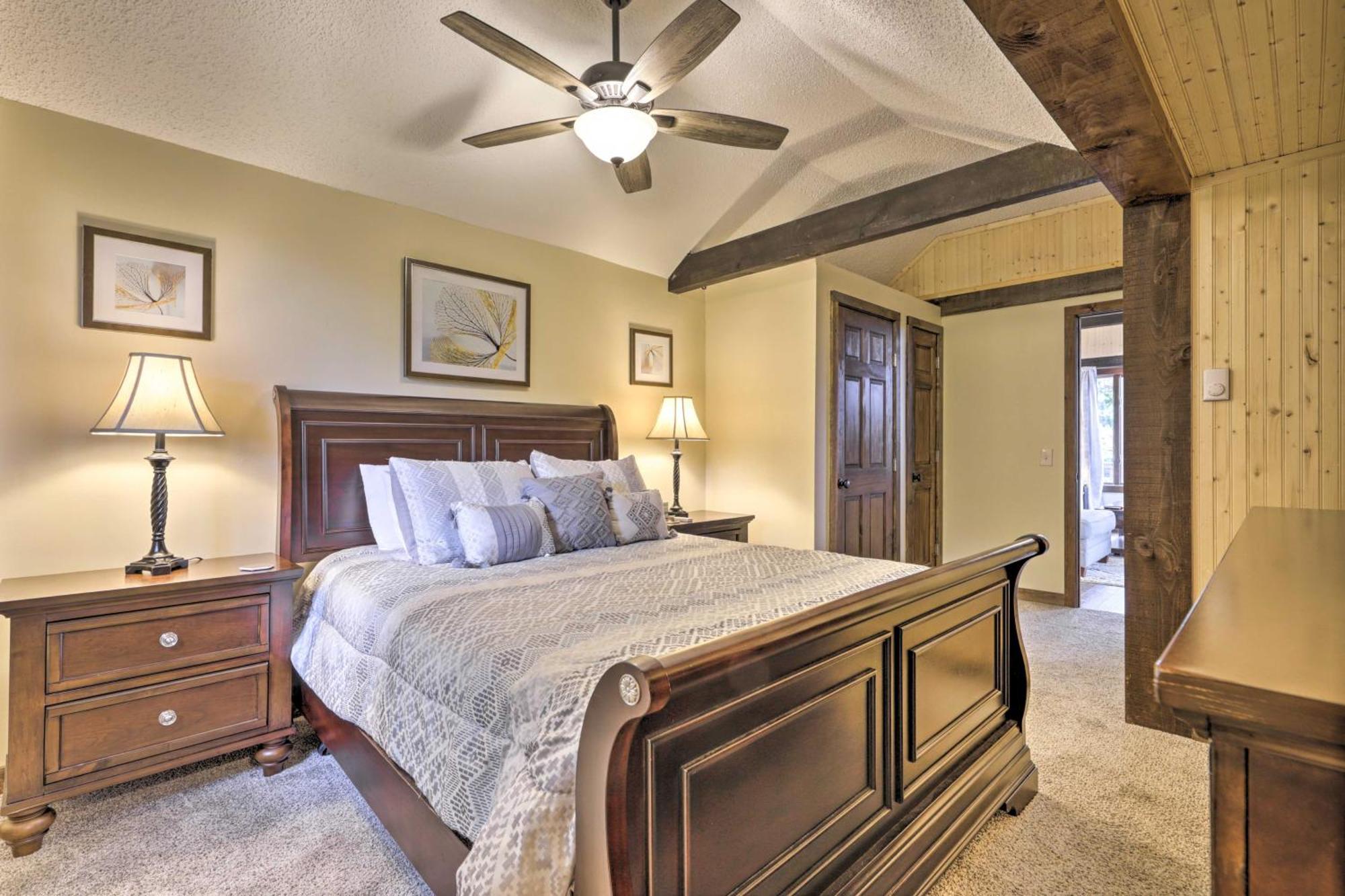 Private With Deck And Spectacular Views! Uncasville